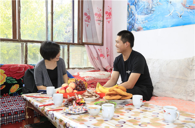 走進(jìn)海西回訪受助學(xué)校和學(xué)生——浙江援青十周年，中天慈善沒有休止符