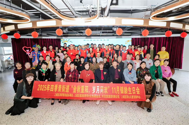 17621313648285455yEr.jpg 3d4f5939cd11573e83bc57bf6e784458.jpg